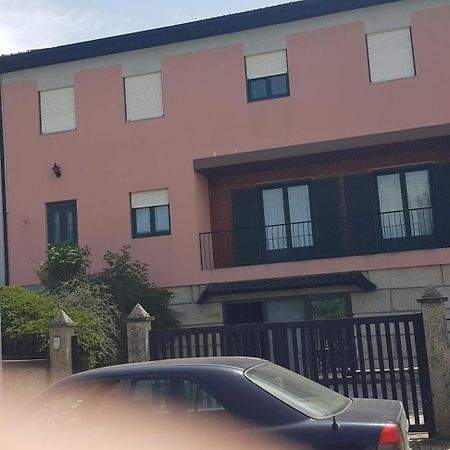 Moradia Rotunda Dos Bois Apartment มอนตาเลเกร ภายนอก รูปภาพ