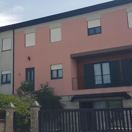 Moradia Rotunda Dos Bois Apartment มอนตาเลเกร ภายนอก รูปภาพ